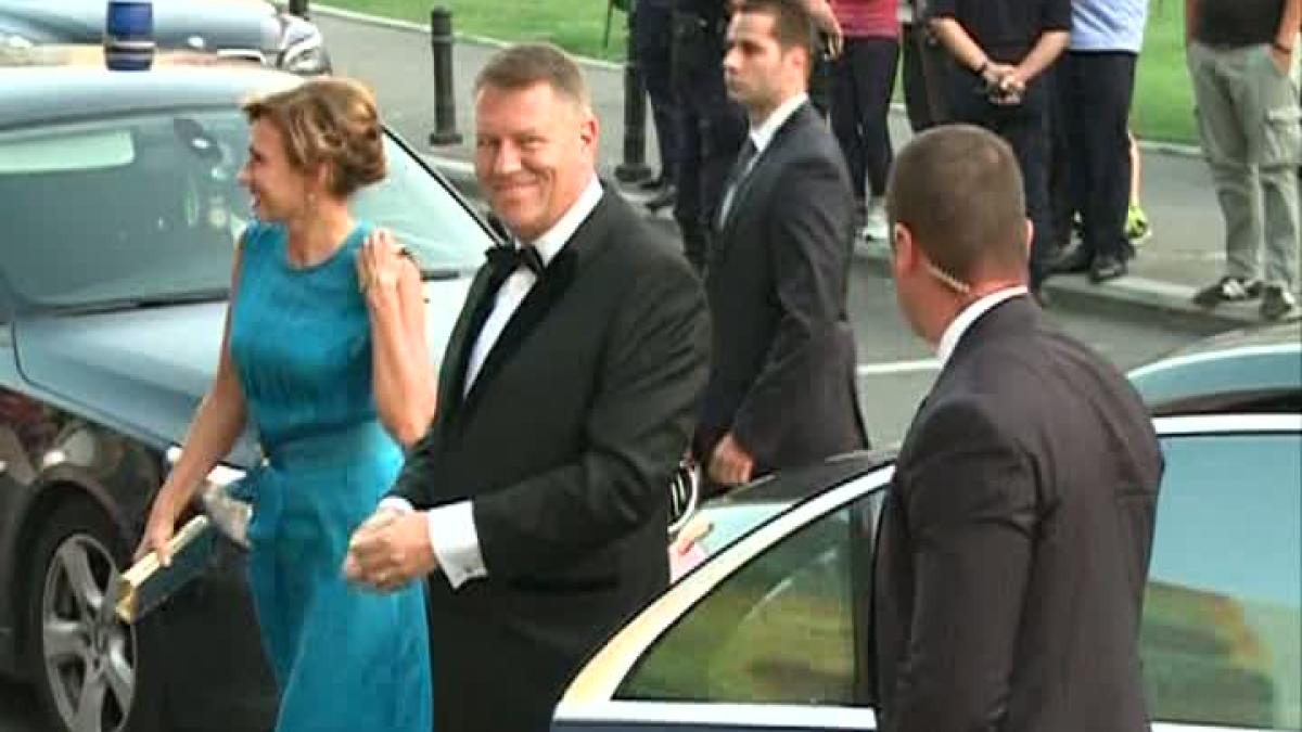 carmen_si_iohannis_24505400_06480700