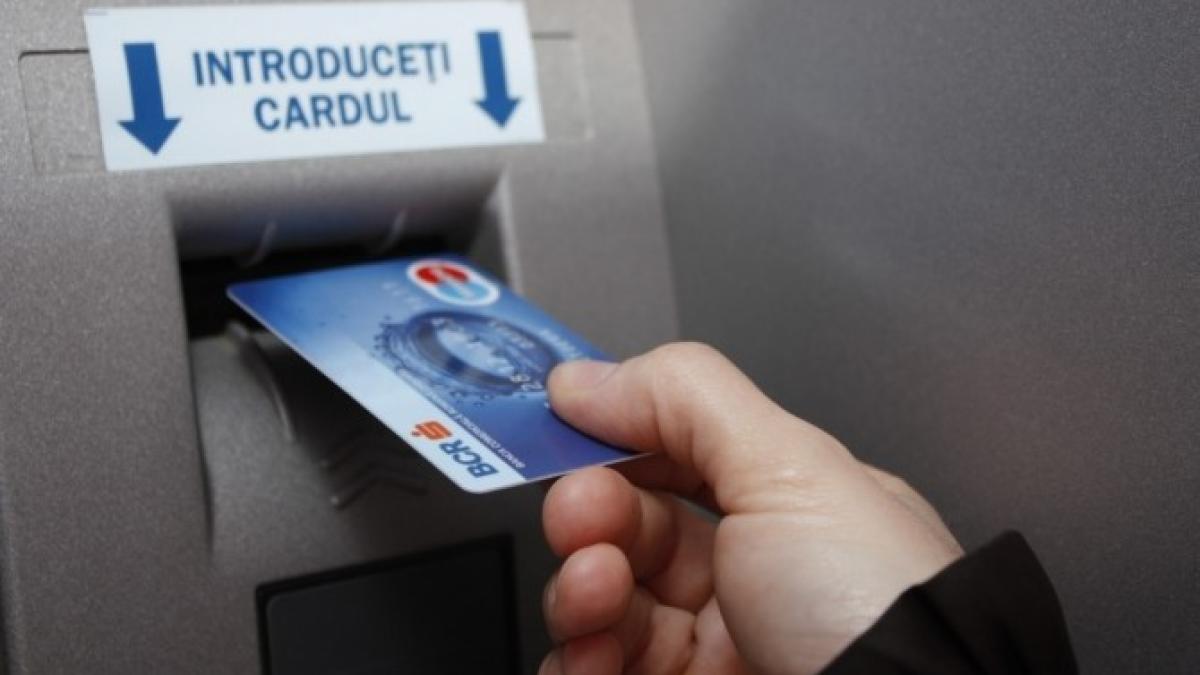 bancomat_1349477519_59110800_11740400