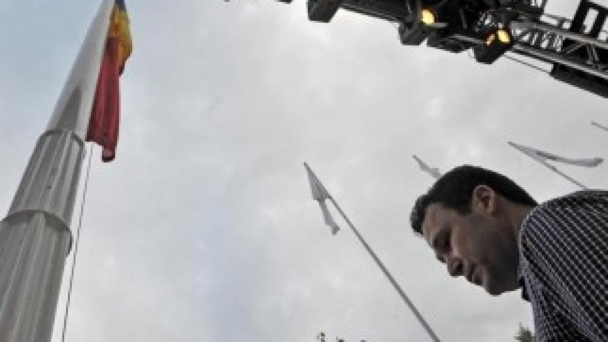 robert_negoita_46843200_02458100