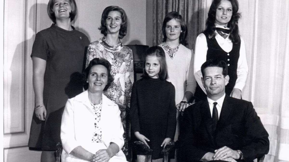 regina_ana_4_99356900