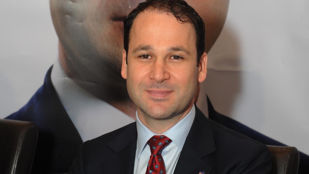 robert_negoita_09087500