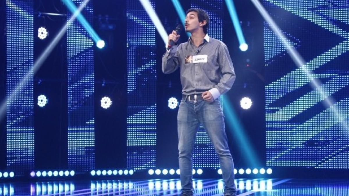 concurent_arab_02415700