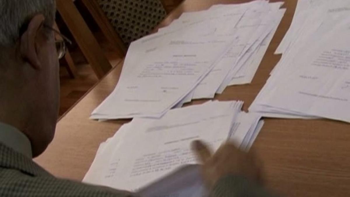 profesor_corector_64496400_01960100