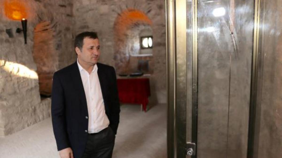 56209611682ccfcfab2b164b_33460400