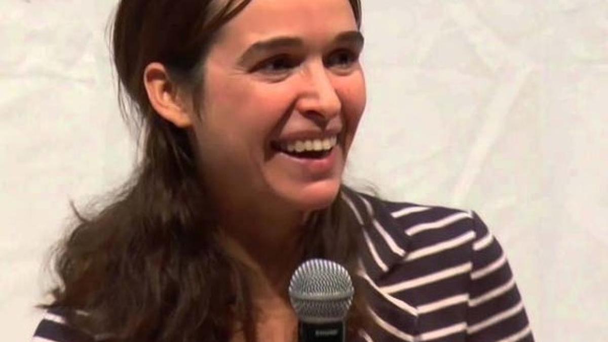 simona_cretu_00717000