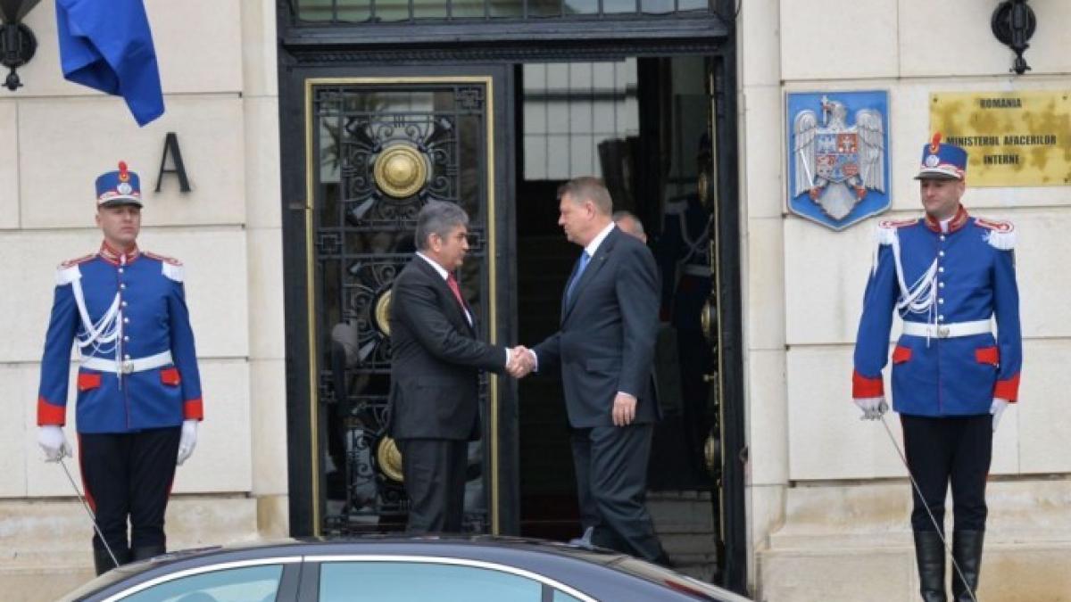 iohannis_oprea2_696x441_67009600