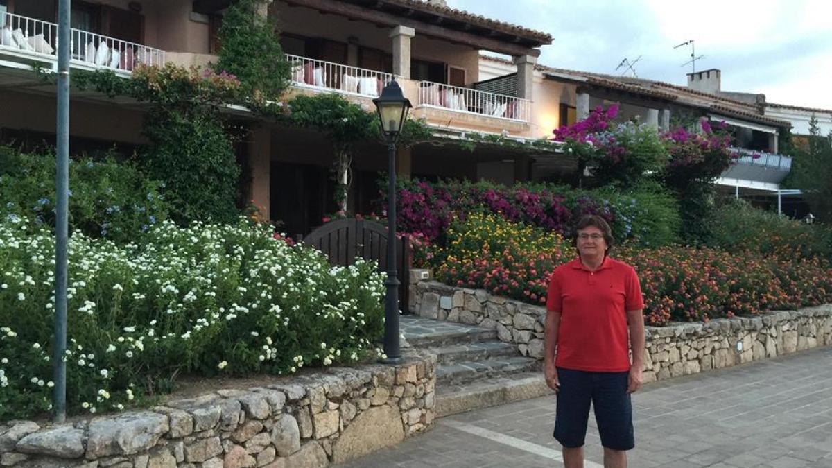 11231086_987474757963725_7927770105656383151_n_03825300