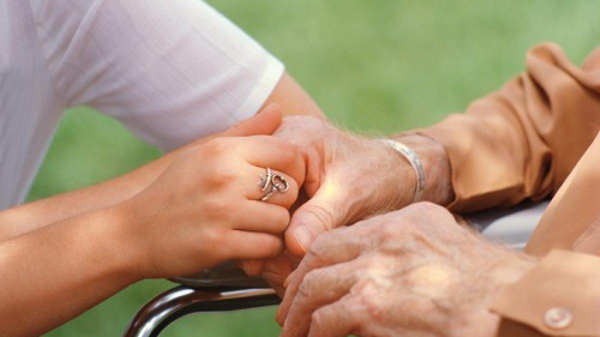 asistenta_sociala_14994200