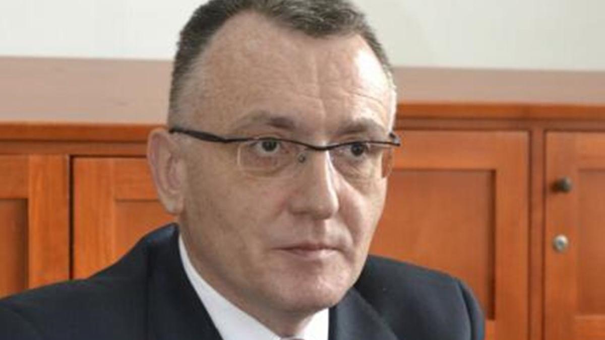 sorin_cimpeanu_56660300