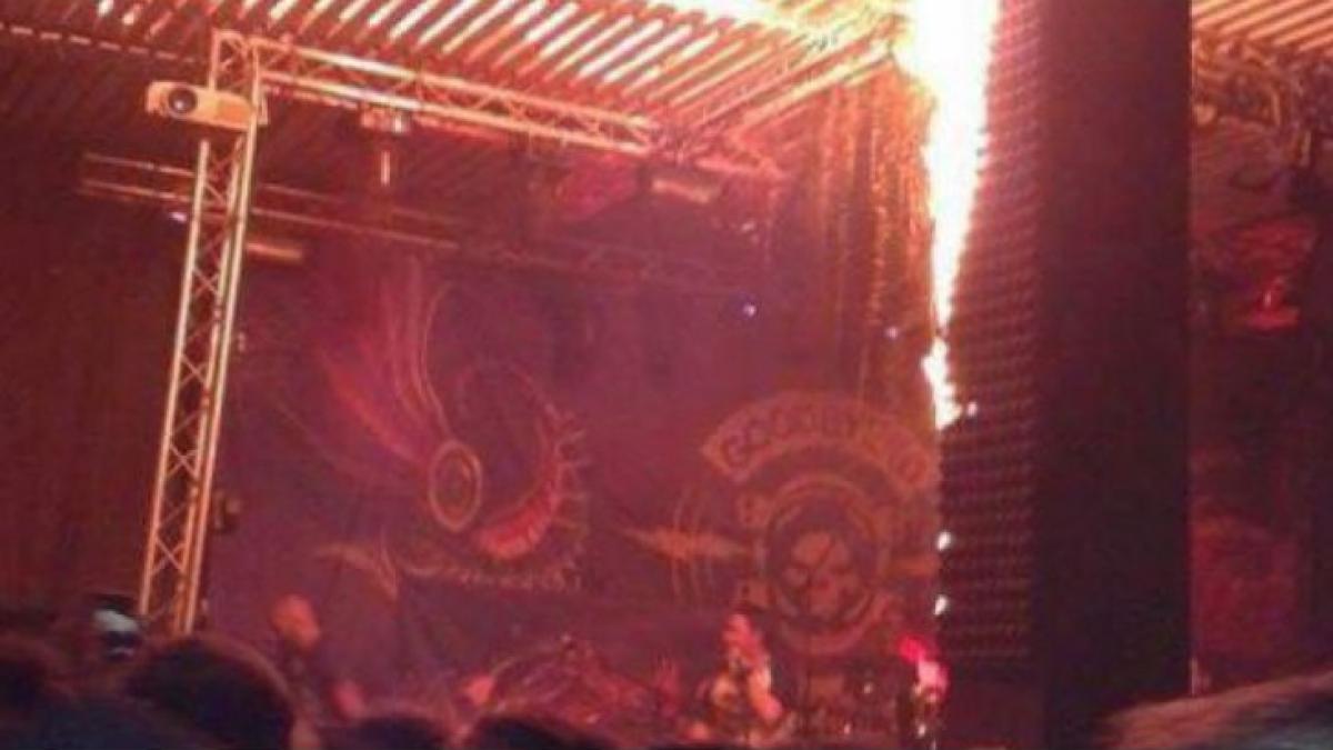 incendiu_colectiv_stalp_88963900_22036500