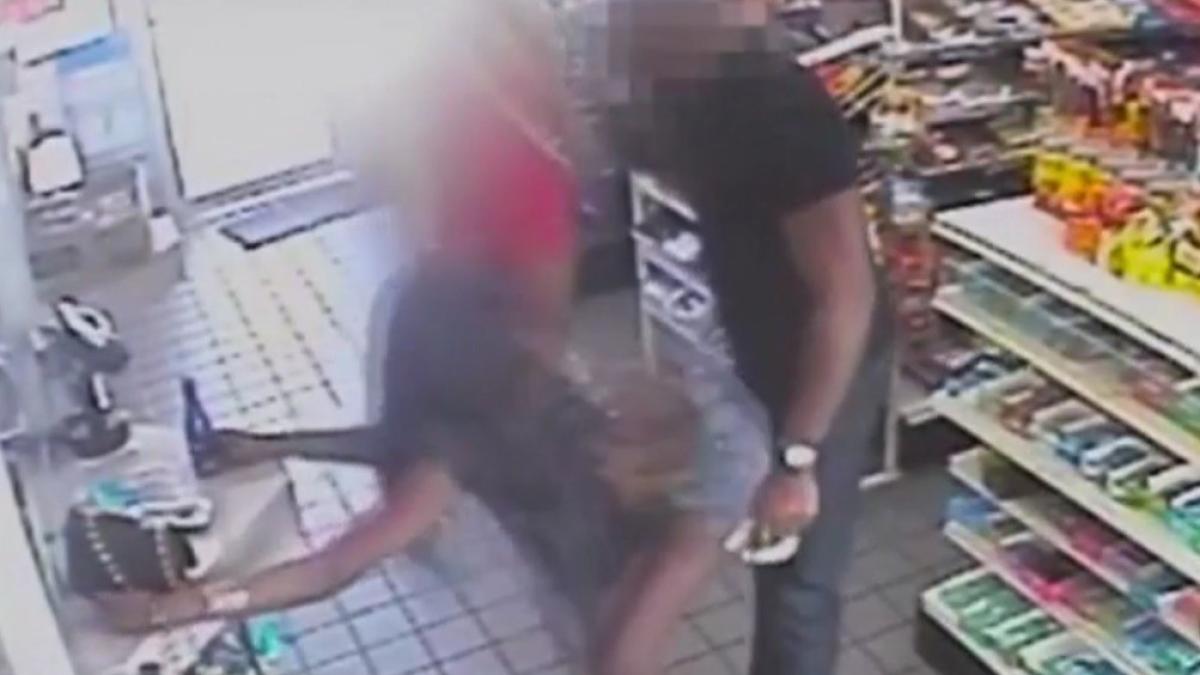 abuz_sexual_00526100