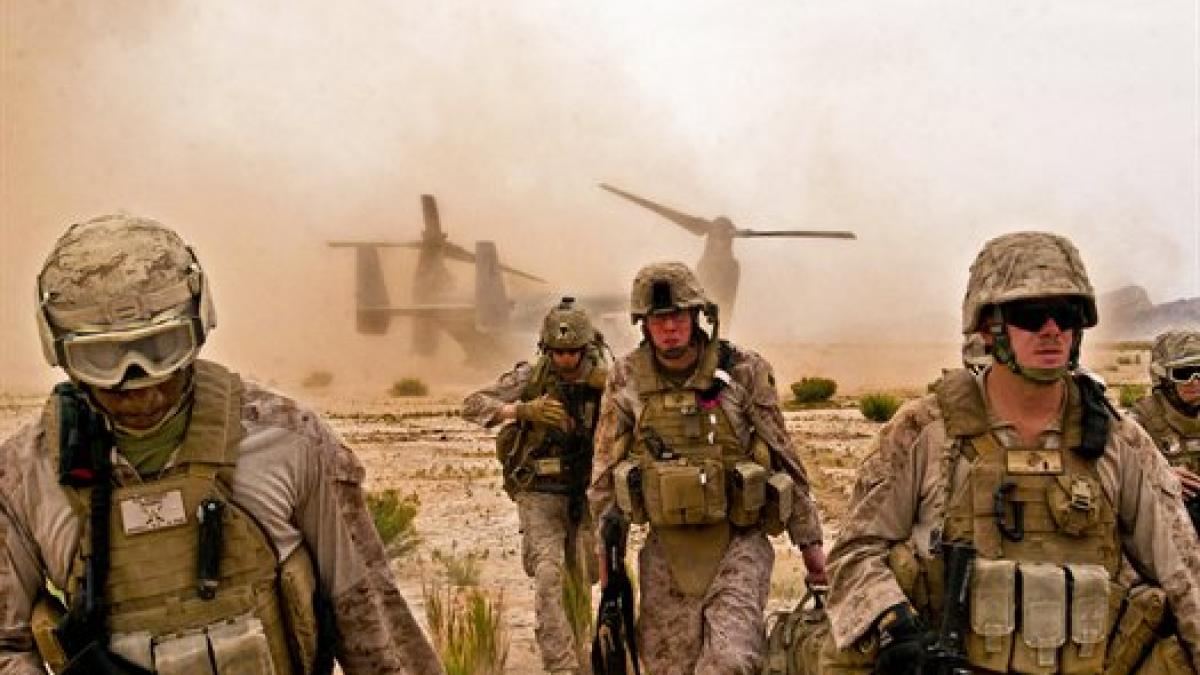 troops_landing_97457900