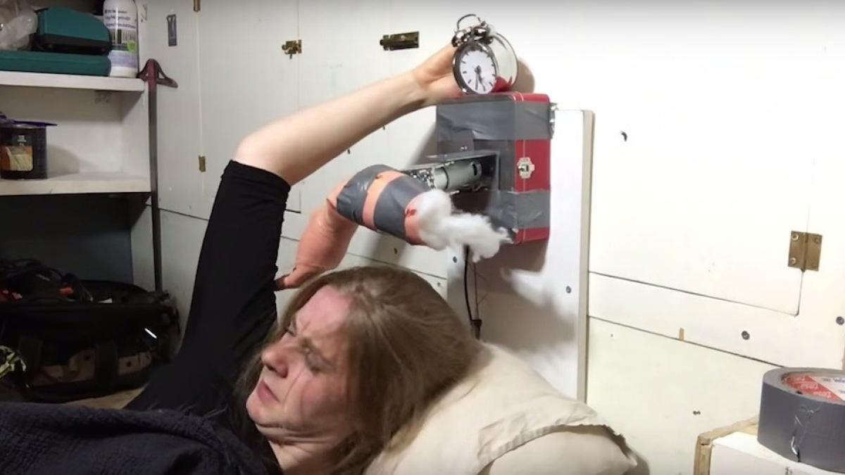 cum arata cel mai violent ceas de teptator din lume