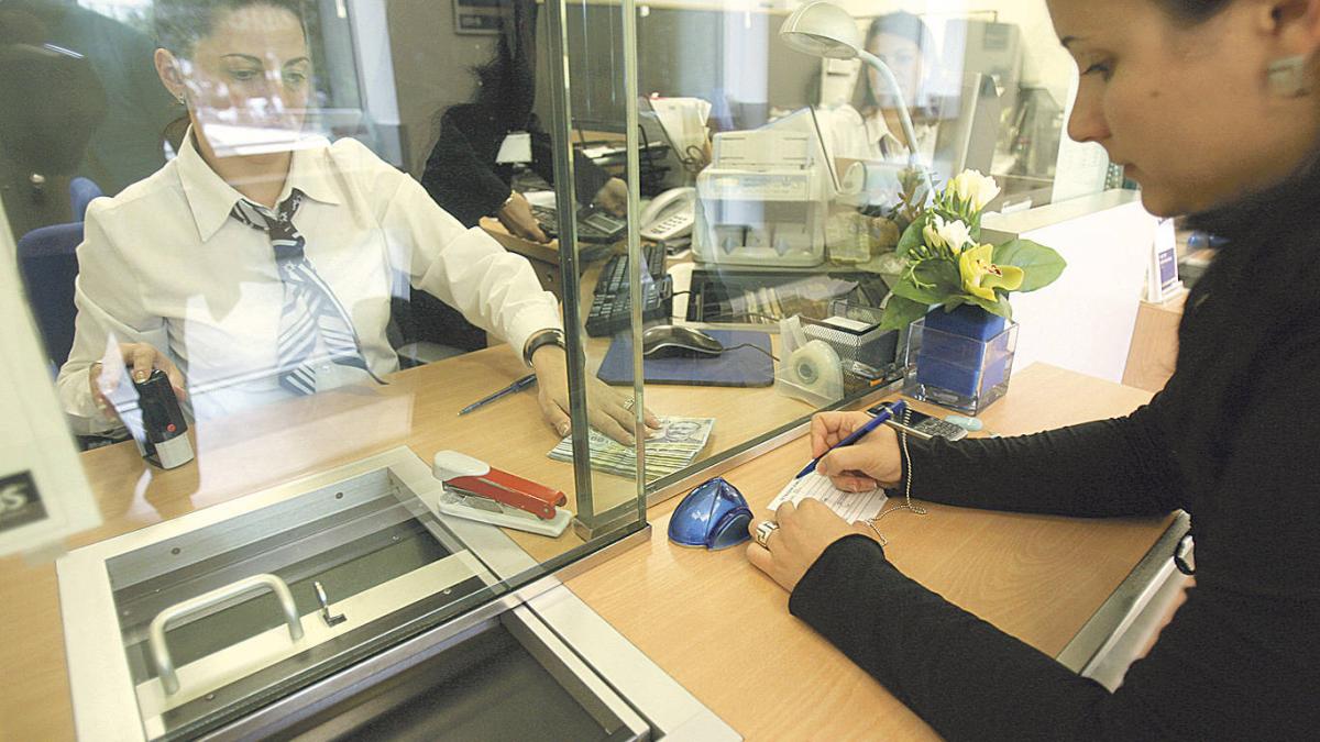 05_banca_rzv_28_02cc54a2c4_19206200