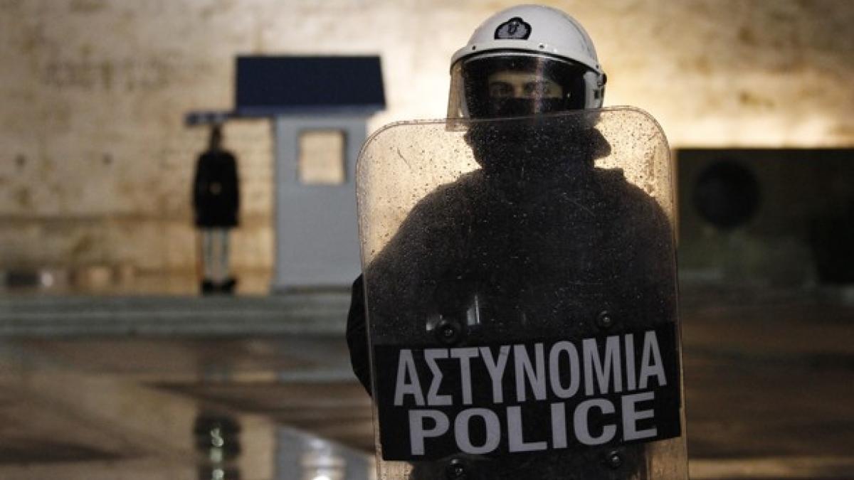 politist_grecia_53975300