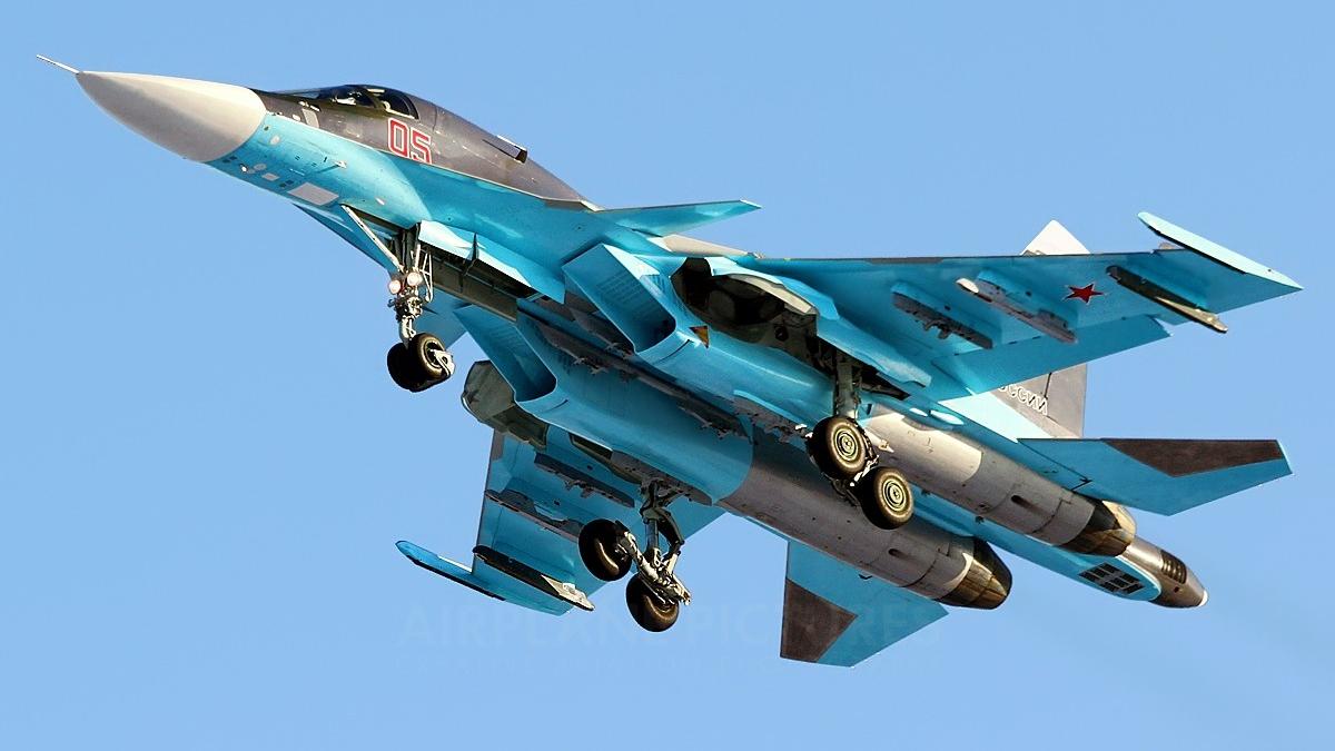 suhoi_su_34_32235200