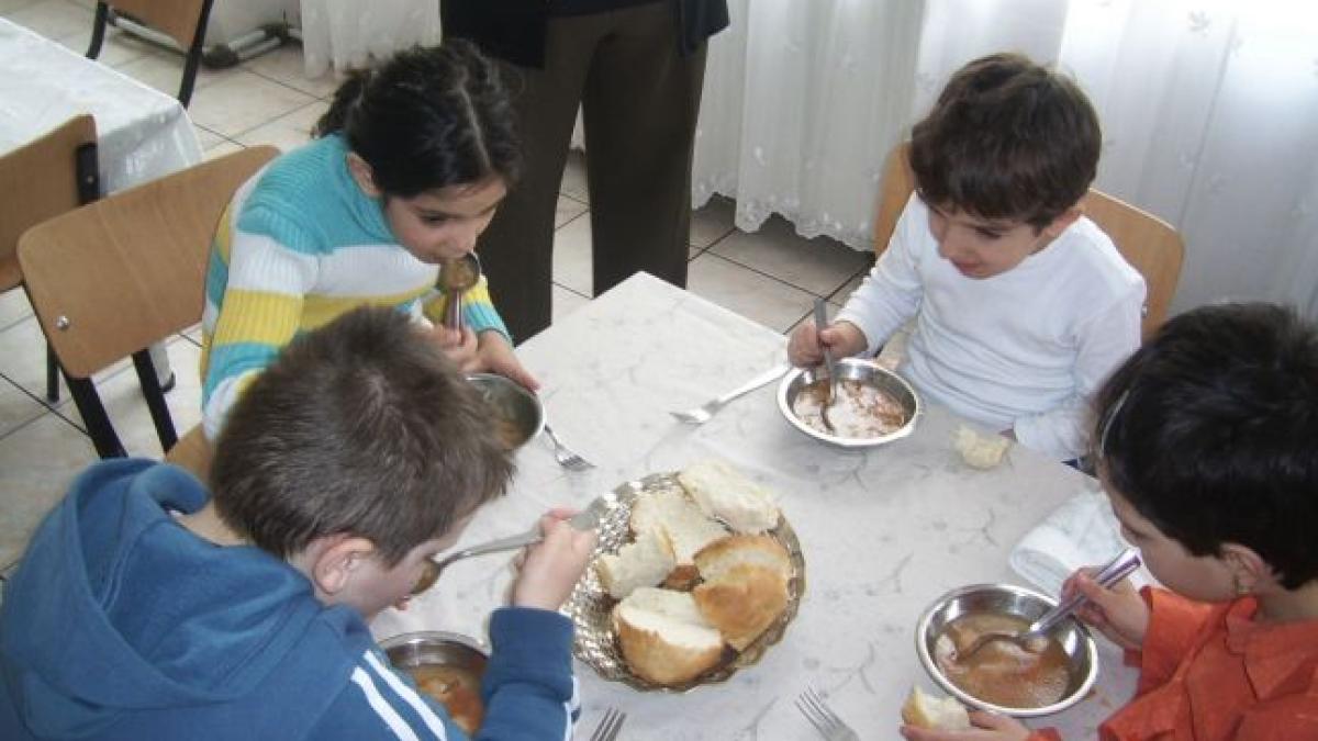 asistati_social_04901900