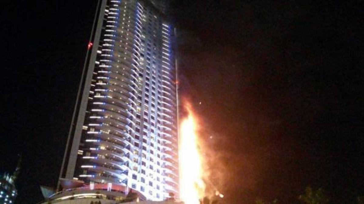 incendiu devastator la un hotel de lux din dubai