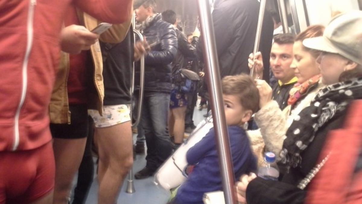 ziua_fara_pantaloni_22069500