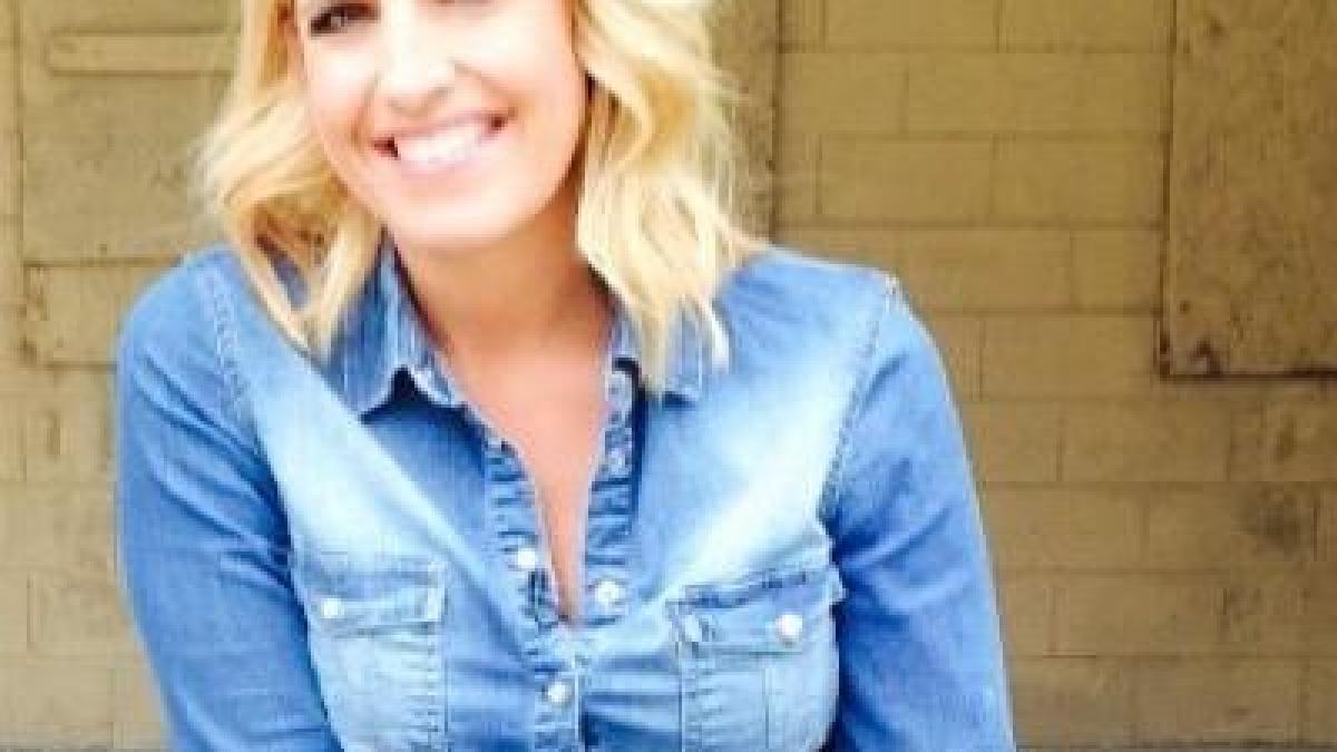 o prezentatoare de la cnn a le inat in direct