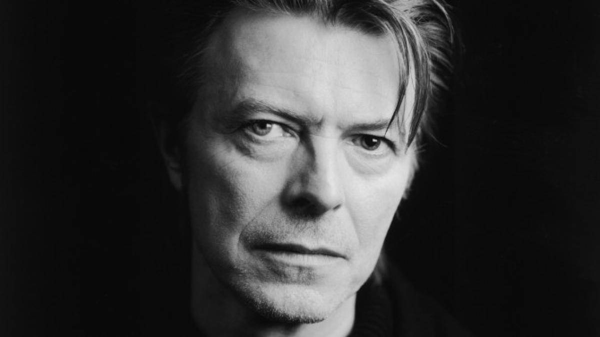 david bowie a murit