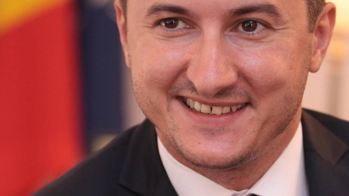 flaviu_predescu_83442500