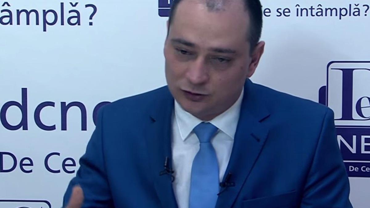 daniel_baluta_40242400