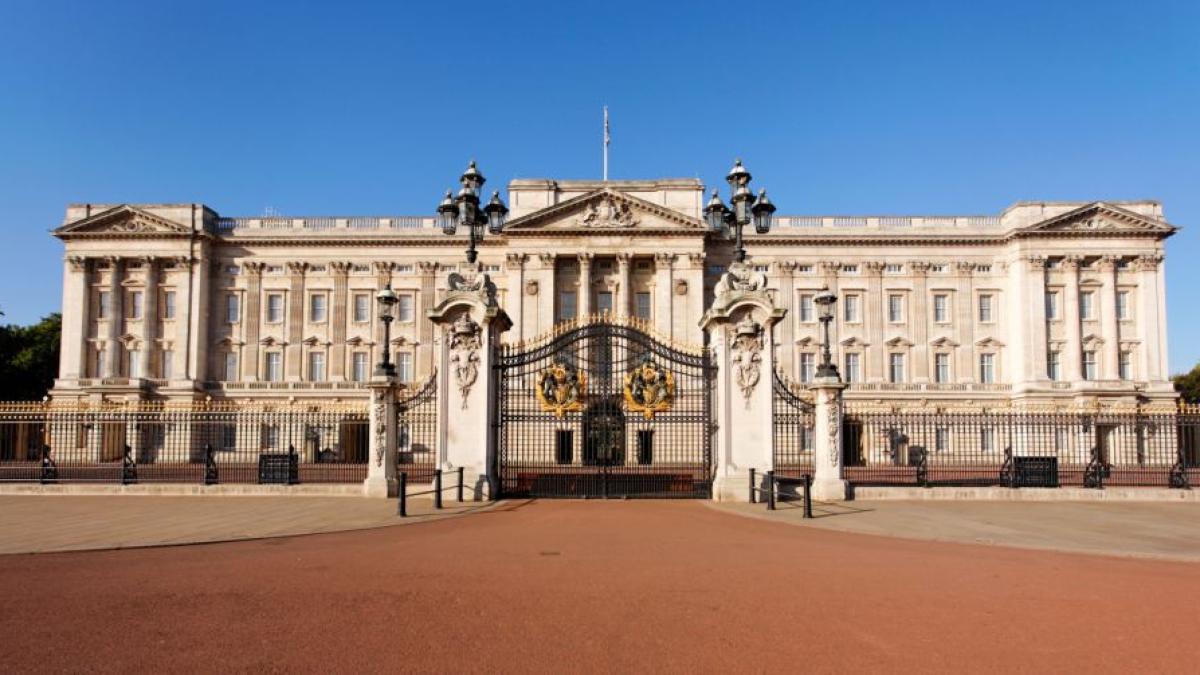 proiect google palatul buckingham poate fi vizitat online cum arata