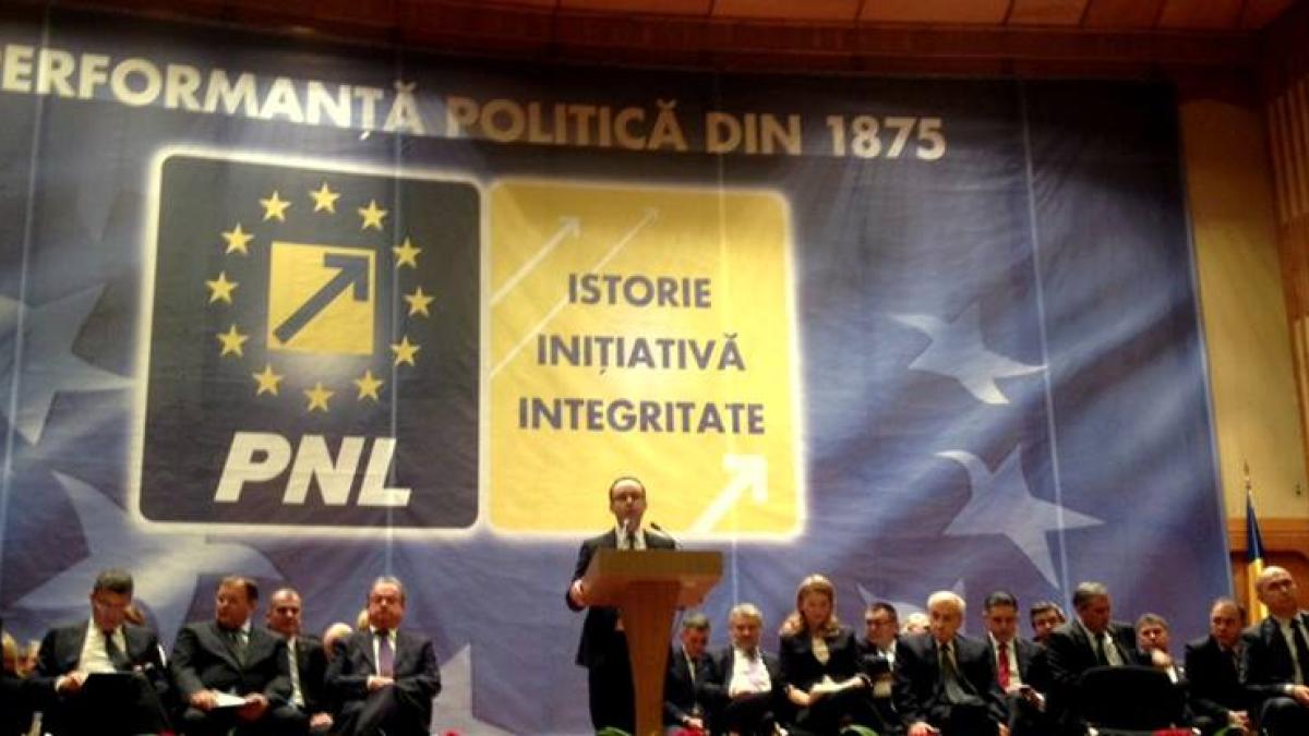 12376152_1029427693766030_9165209461558439803_n_03550500