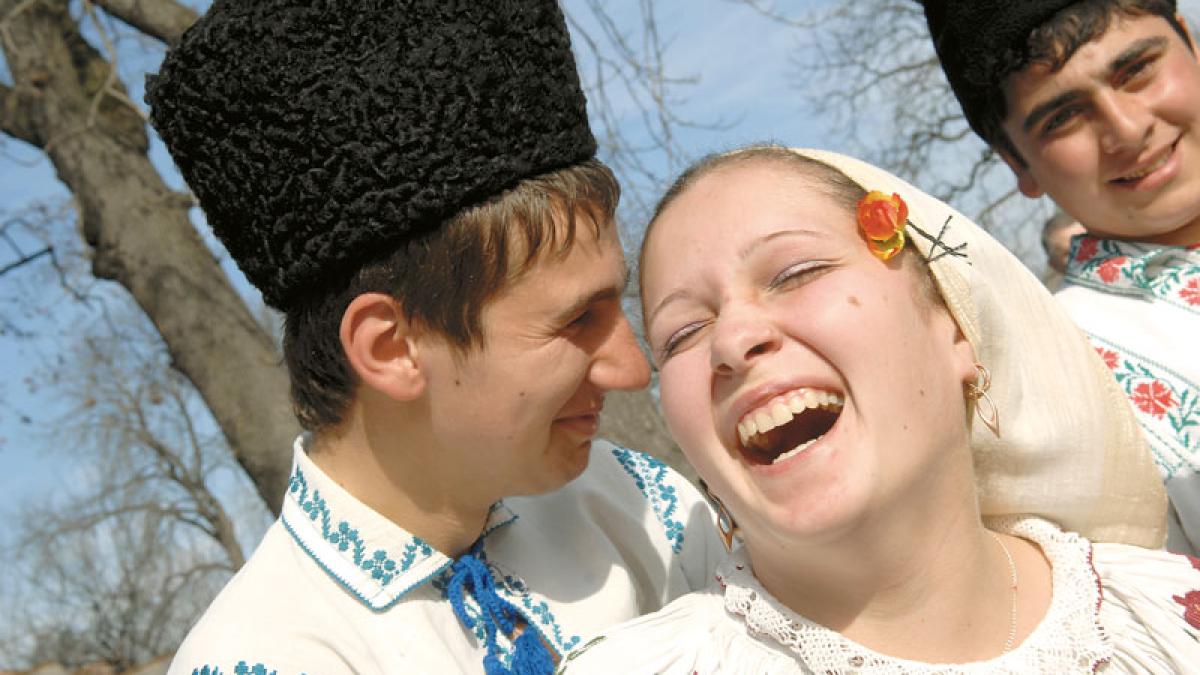 farsa_zilei_cedo_obligaprc-ccprc-86_romaprc-ccprc-82nia_saprc-ccprc-86_renuntprc-ccprc-a6e_la_dragobete_80730700