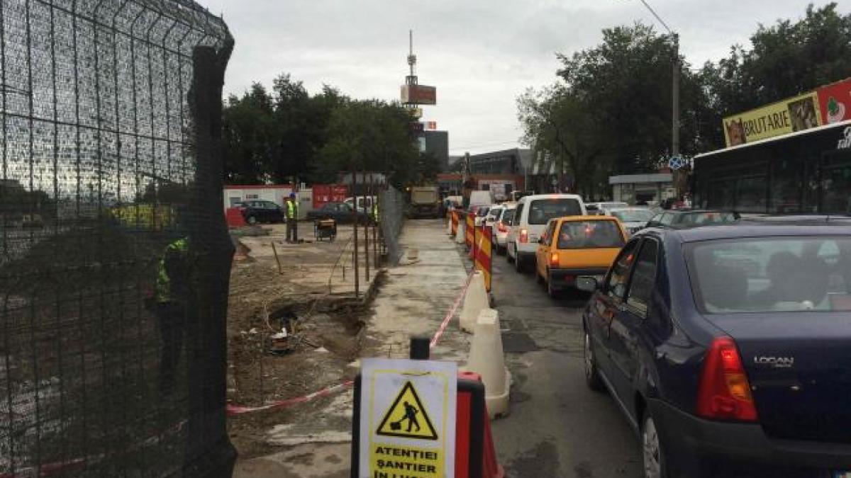 pasajul_de_la_piata_sudului_in_pericol_sa_piarda_fondurile_europene_mai_mult_locuitorii_din_sectorul_4_sunt_deranjati_de_santier_18516826_52303800