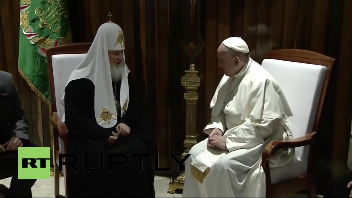 intalnire istorica intre papa francisc i patriarhul kirill al bisericii ortodoxe ruse
