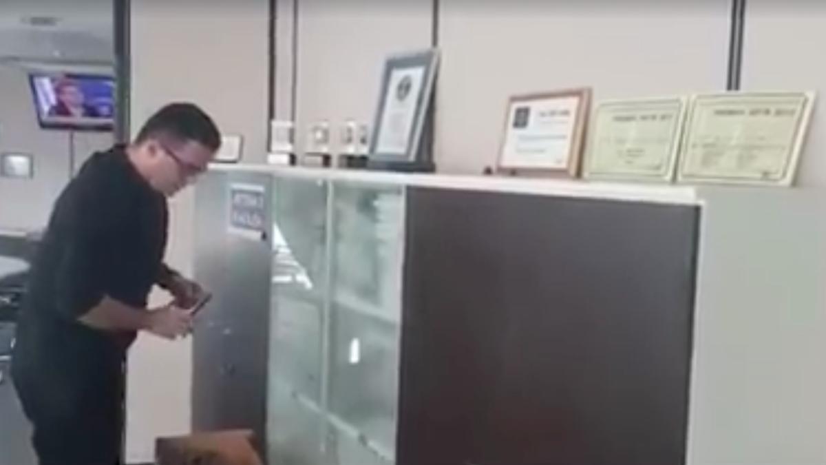 screen_shot_2016_02_16_at_4_49_46_pm_68664800