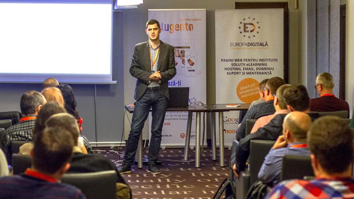 12782164_10153574388733515_1310596027_n_04724400