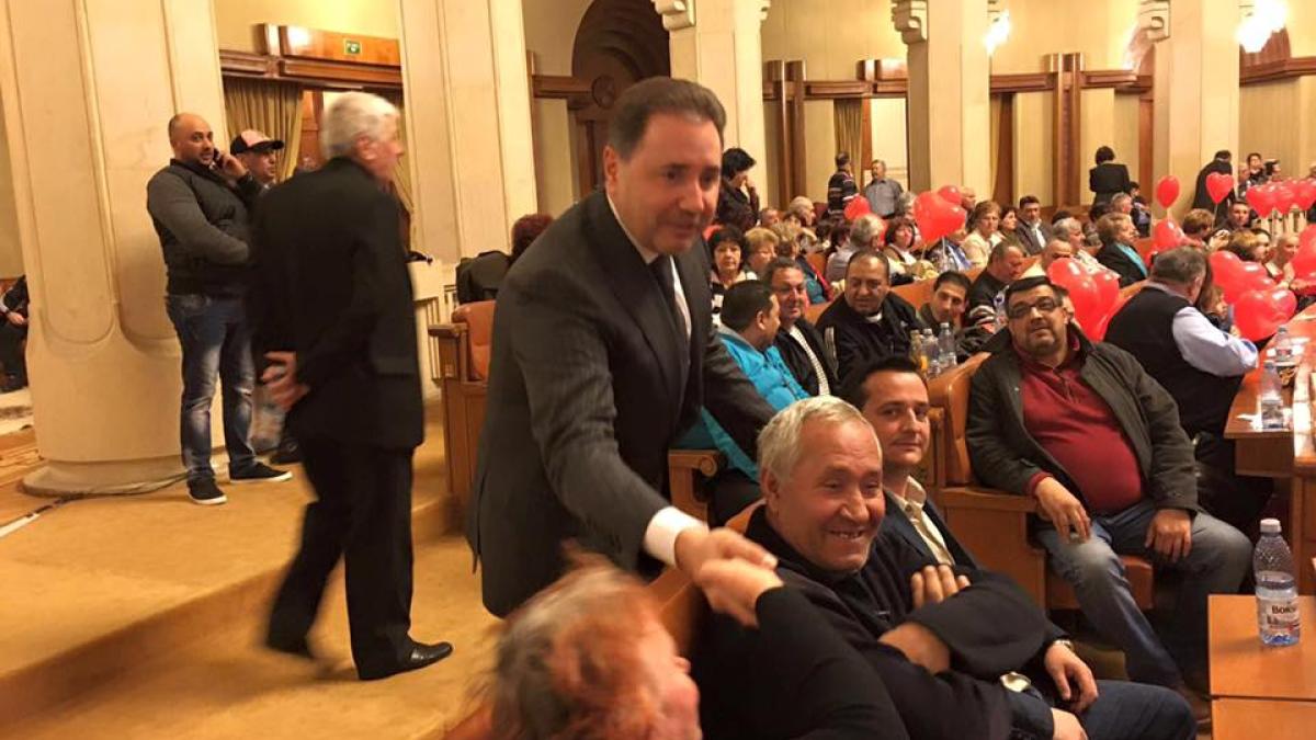 12742050_975371522554030_4040348426181697984_n_91122300