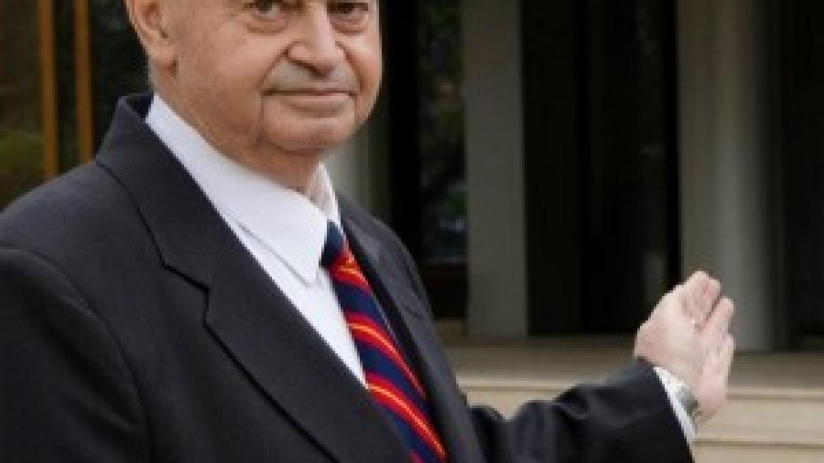 victor_mocanu_300x336_58303600