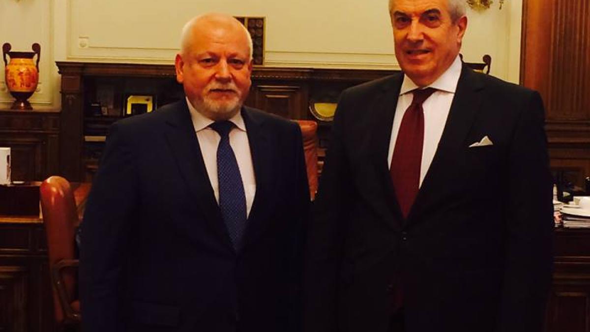 12313530_750024775141373_86671169079835820_n_09882300