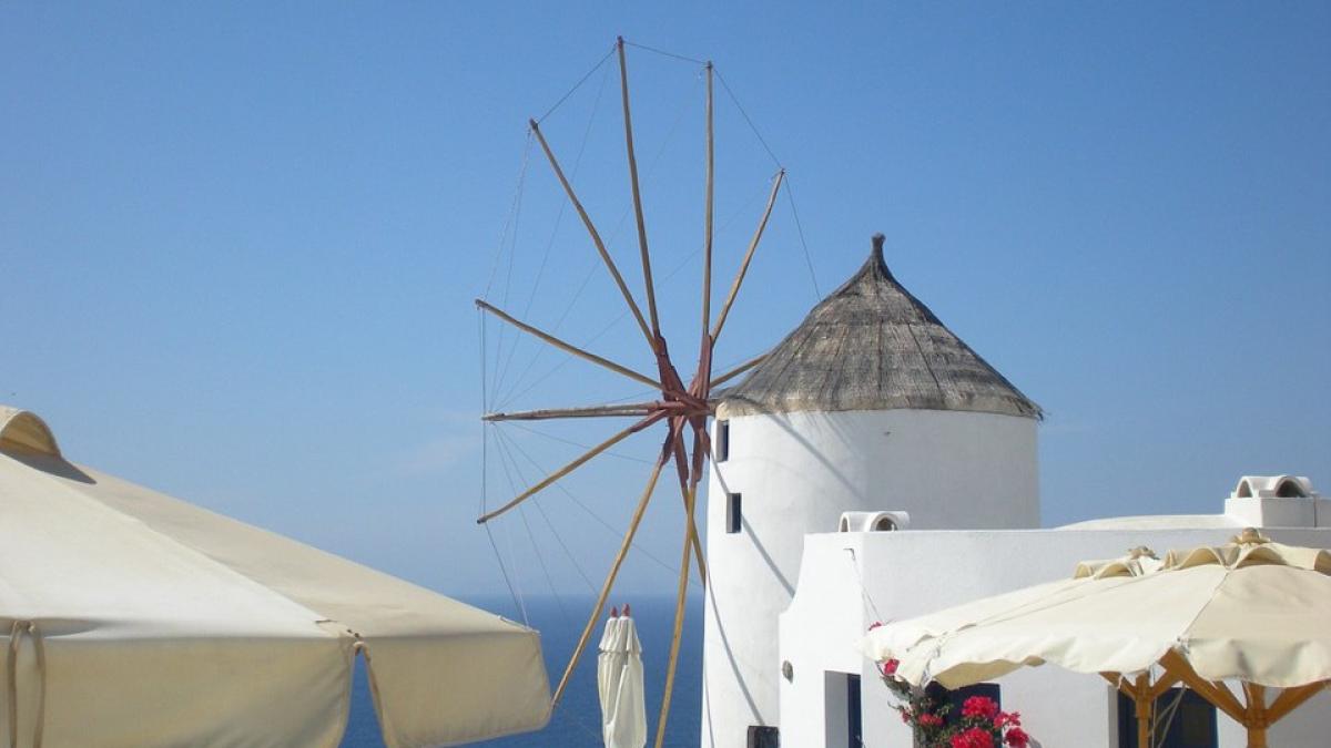 santorini_92641700
