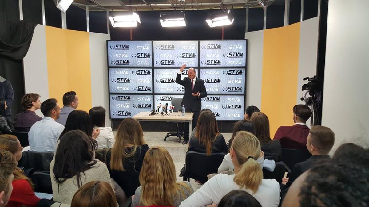 traian_basescu_60094400