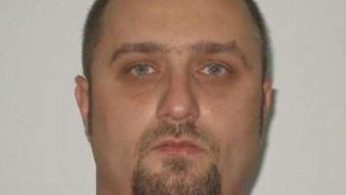 codrut_marta_46472300