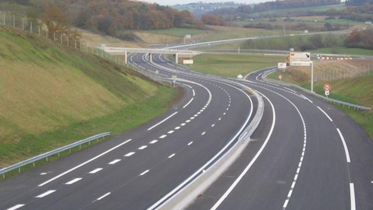 autoddddstrada2_61648300