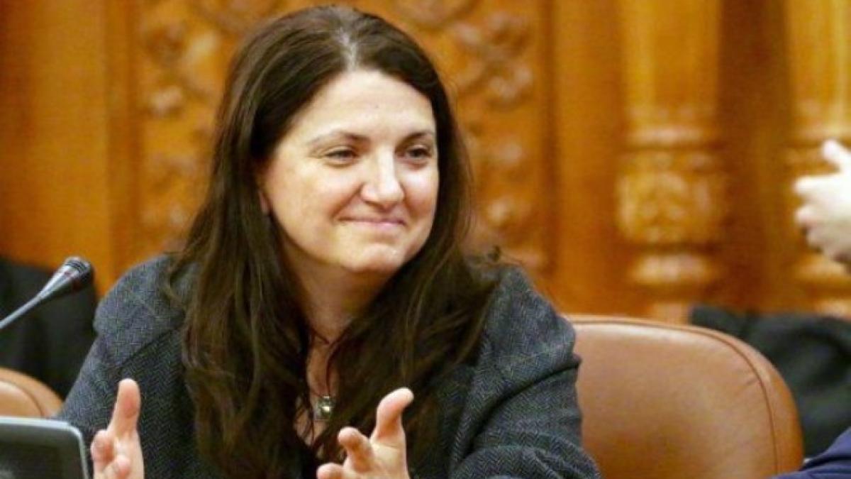 raluca_pruna_1_465x390_86190800_55855900