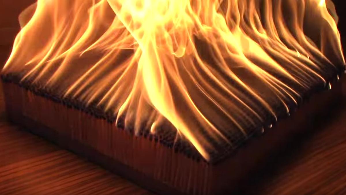 experiment spectaculos a dat foc la 6000 de be e de chibrit video