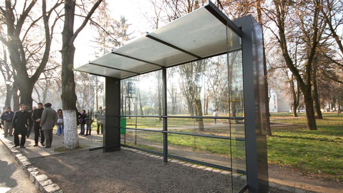 statie_autobuz_modernizata_15298900