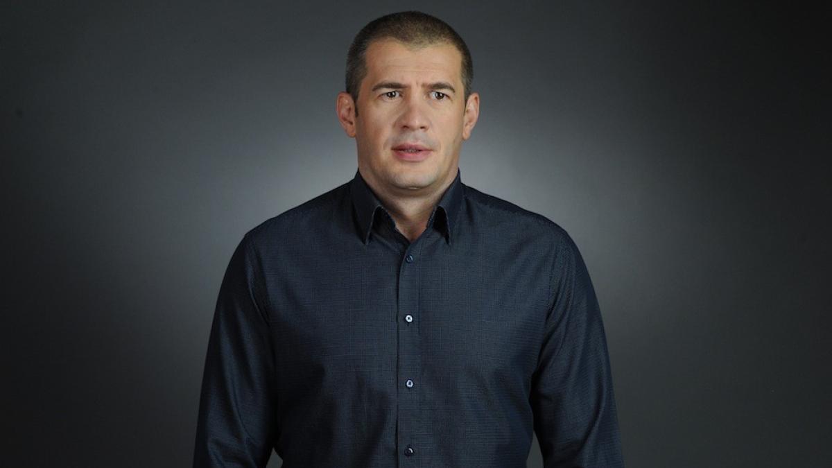 dragos_patraru_04904600