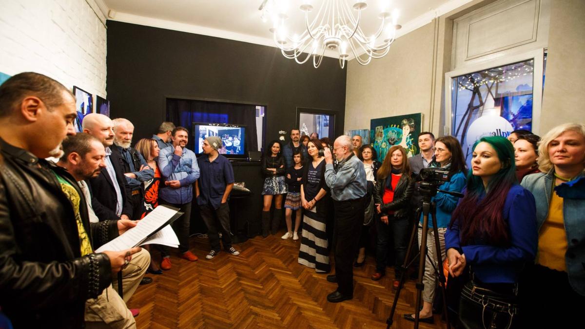 ultramarin___vernisaj_5_02404400