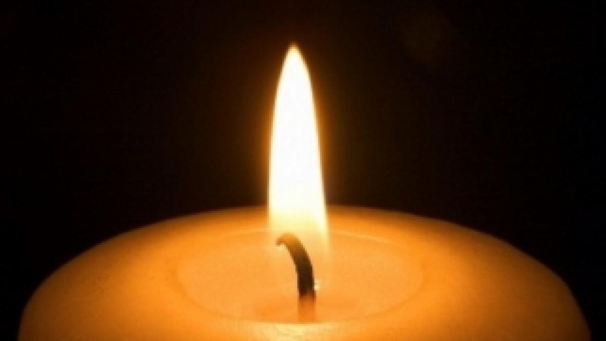 tragedie cantarea a moarta dupa ce a fost mu cata pe scena de un arpe