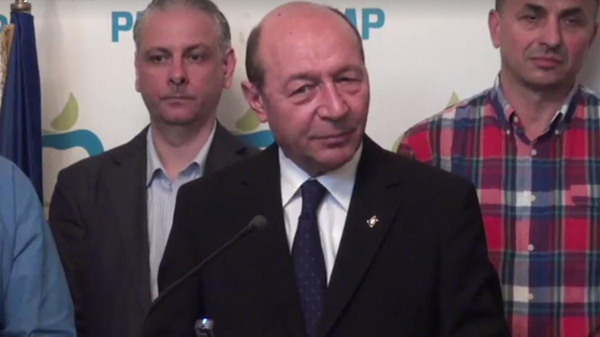 basescu_71561600