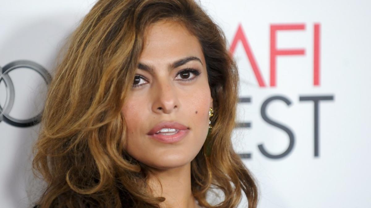 26221_eva_mendes_25438800