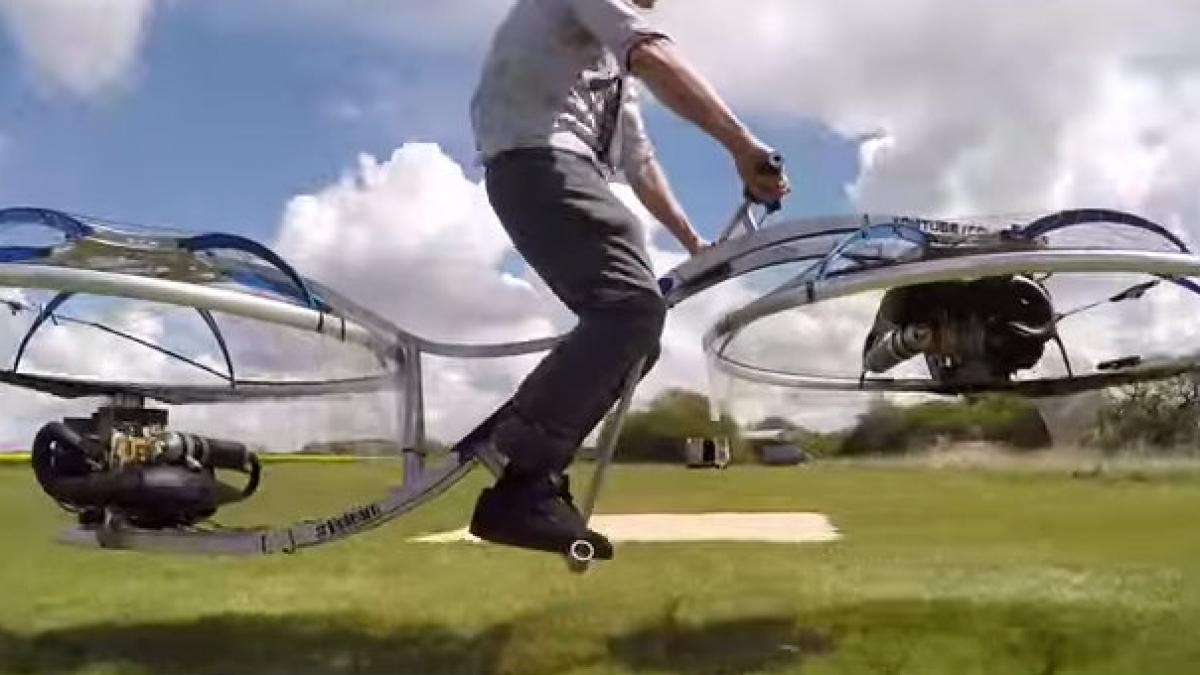 un instalator a inventat bicicleta zburatoare video